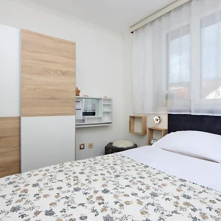 With Wifi - 21797 Διαμέρισμα Crikvenica